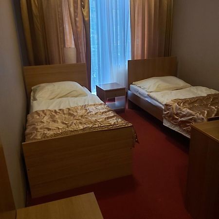 Hotel Szablewski Dymaczewo Nowe Exterior foto